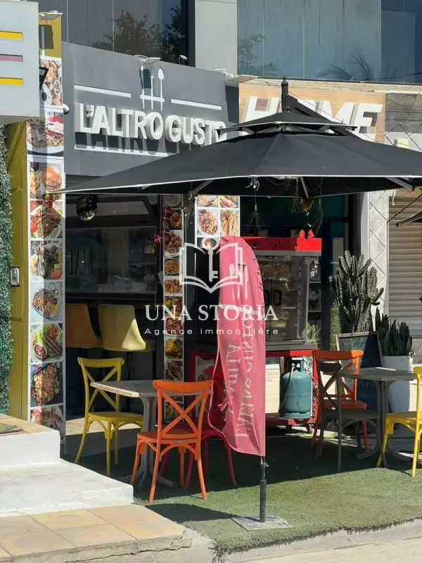 à Vendre Fond de Commerce d'un restaurant & café à Soukra
